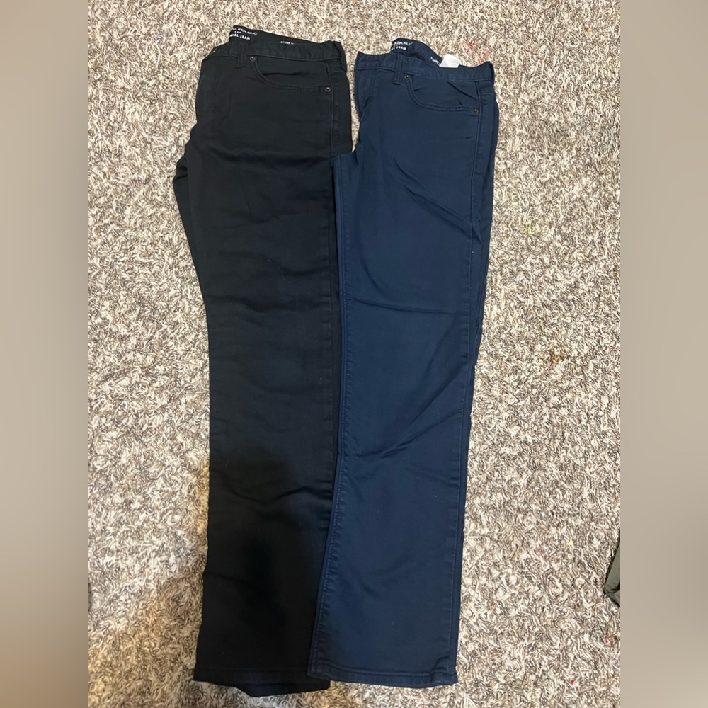 Banana Republic travel pants!